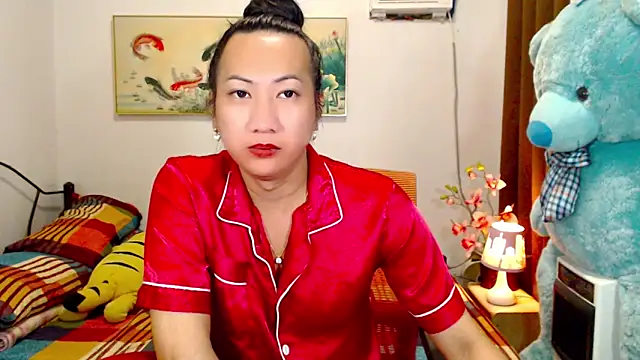 LovelyQueen69 webcam