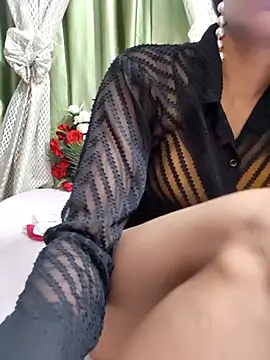 Shalu_G webcam