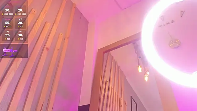 NaughtyMorenna webcam