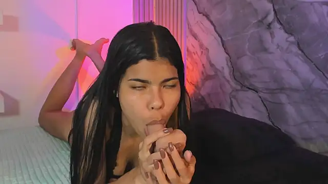 isabellamonet - IsabellaMonet's free webcam - UK Sex Cams