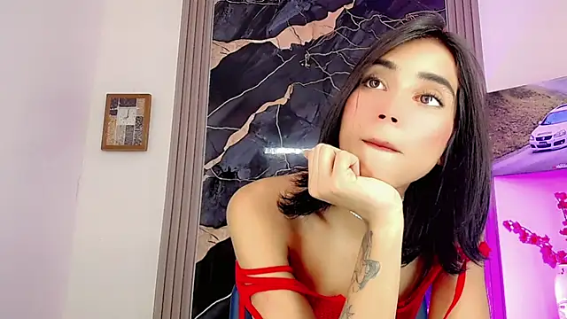 tyle_brunette webcam