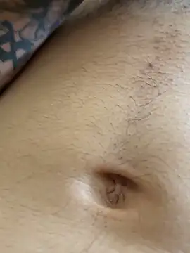 BadboyXXXMZ webcam