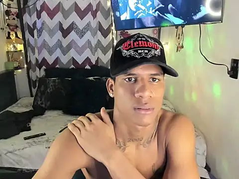 JUANBIGCOCK21CM webcam