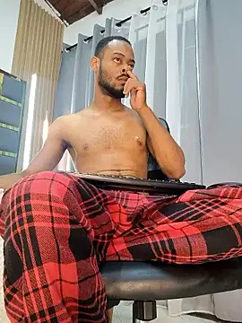 Oliver_bigblack_cock webcam