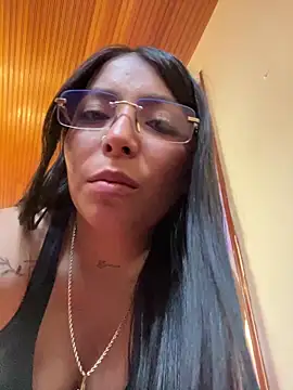 Nina_vell webcam