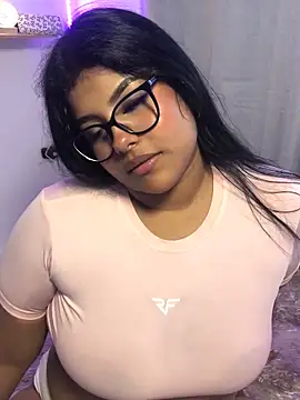 AnaBrowmn webcam