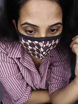Watch ITZ_GURU live on EroticFlix - High definition streams