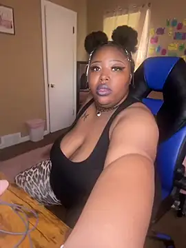Chocolatebunnyxx96 webcam