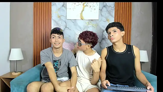 AVENGER_BOYS2026 webcam
