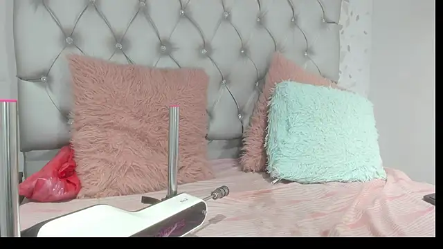 brenda_sofia69 live cam on StripChat