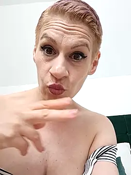 porno cam KittyDesiree