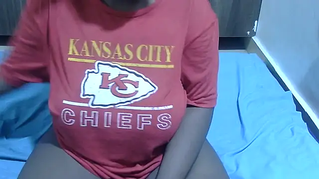 RawHoneyXo- webcam