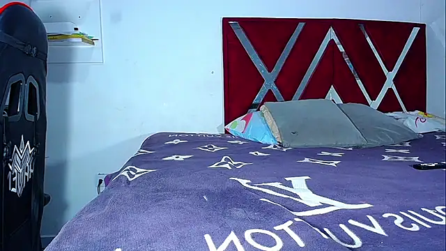 DanisaBrown webcam