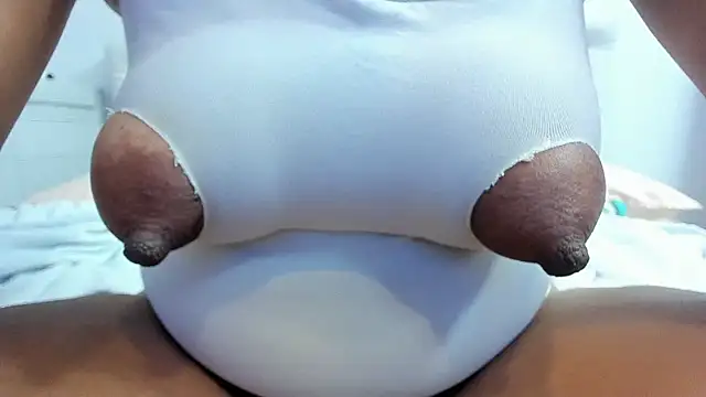 zara_lopez webcam