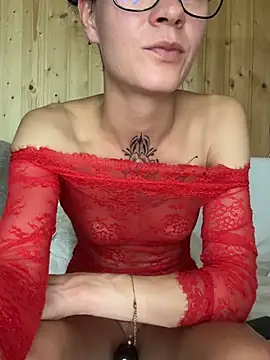 _hornysub (F young) - dildo BJ + Halsband LT 3x videos