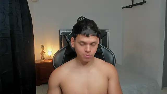 stefan_leenox live cam on StripChat