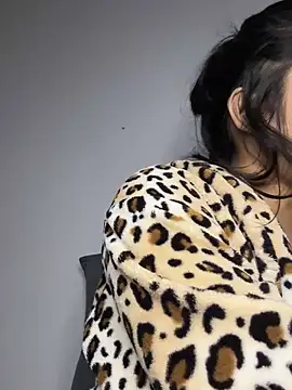 kiee_19 (F young) - Make me squirt