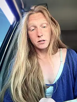 goldenflamegoddess (F milf) - Fuck driver on side of road! (Ticket)
