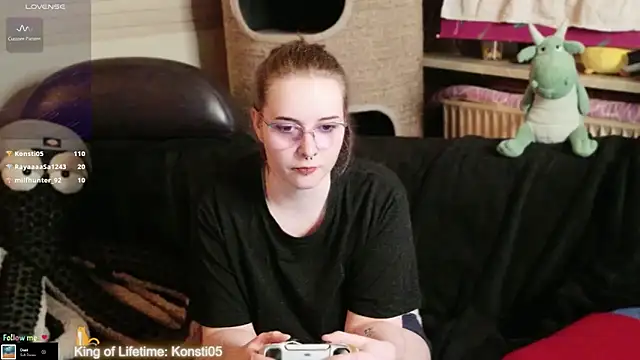 GamerGirl_Eve webcam