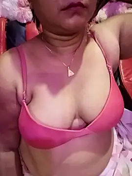 ella_mariya webcam