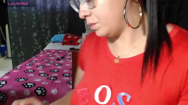 miia-big1boobs_ webcam