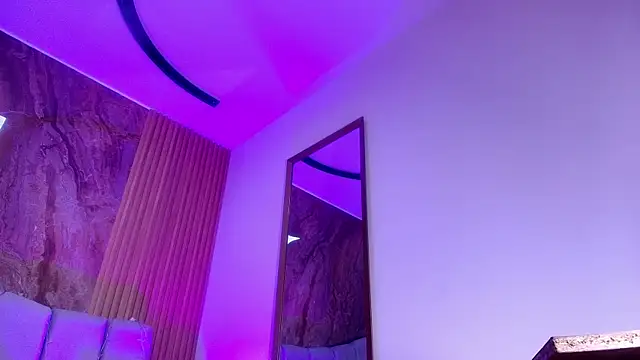 luce_williams webcam