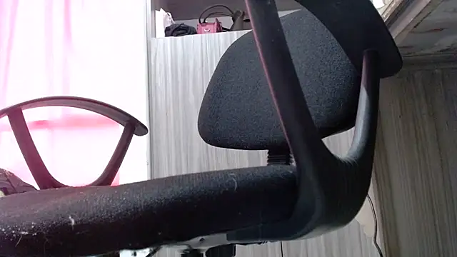nicolle_milf1978 webcam