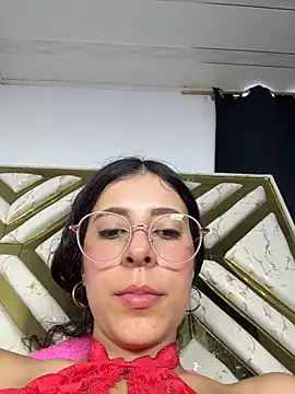 lovelygirlEva webcam