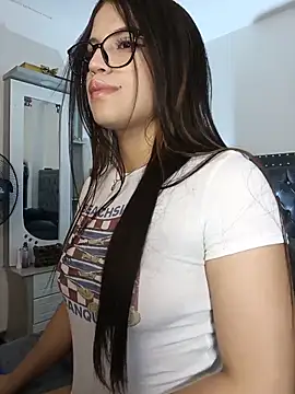 asumi_18 webcam