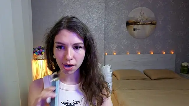 KellyShines webcam