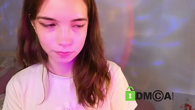 Evi_Brook webcam