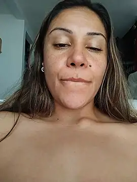KittyHoleshot87 webcam