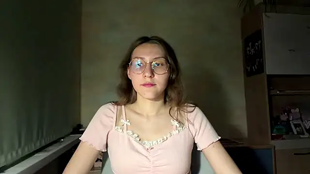 Miaaa_Moon webcam