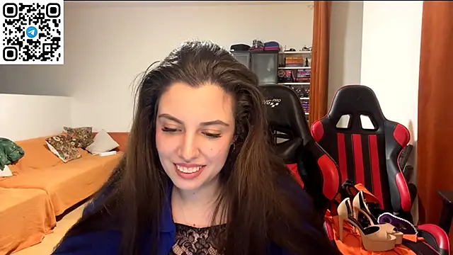 SweetFenomen67 webcam
