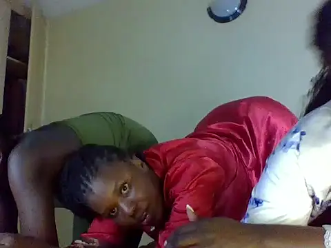 roziebeauty webcam