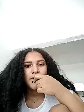 LiaRose-1 webcam