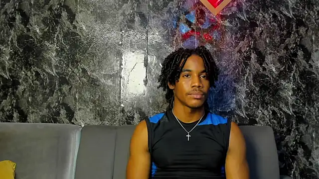 axel_silva4 live cam on StripChat