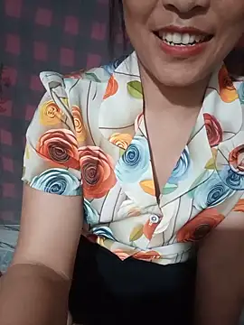 Alice-567 live cam on StripChat