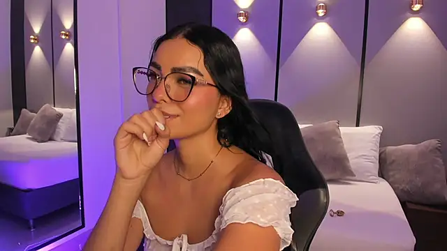 emily_tolson live cam on StripChat