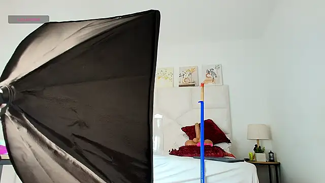 elizawiliamst webcam
