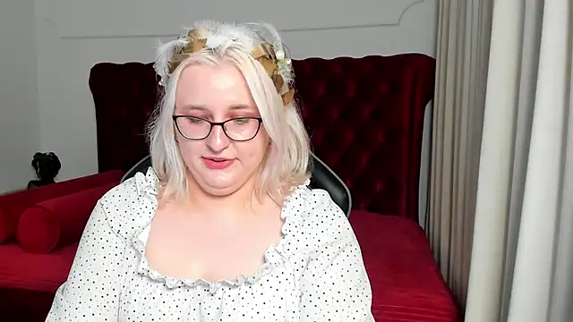 LioraArdyn webcam