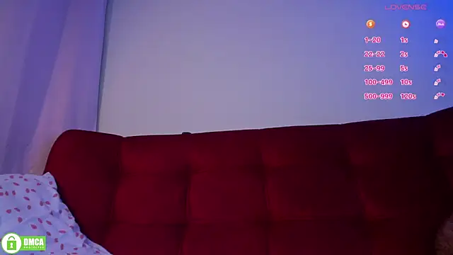 petitemuse live cam on StripChat