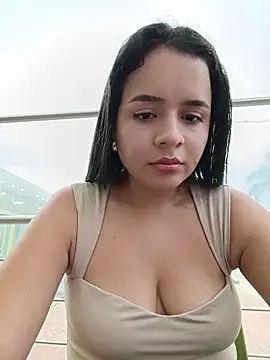 Julieth_hot-69 webcam