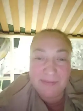 Kiss_Eva webcam