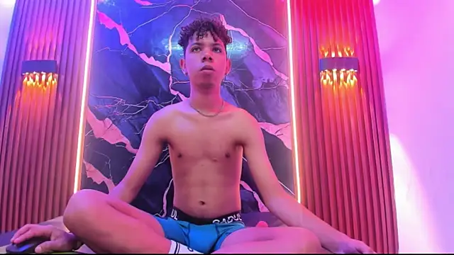 Amers_bigcock webcam