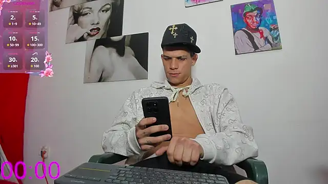 big_hot_boy_ webcam
