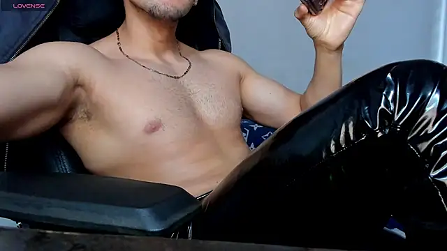 Tommy_Bred webcam