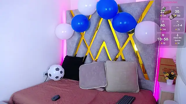 elizabeth_evans1 (F young) - bounce boobs