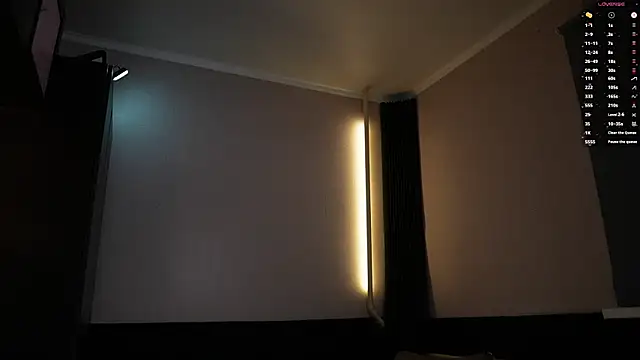 AnneVerity webcam