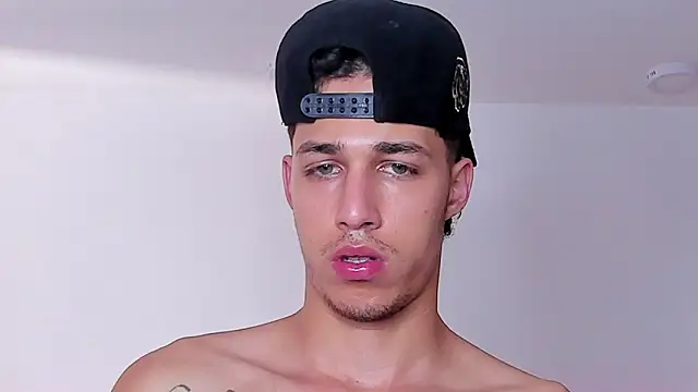 orionblaze69_ webcam